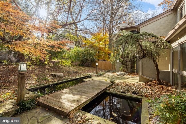 1434 Kirby Rd in McLean, VA - Building Photo - Building Photo