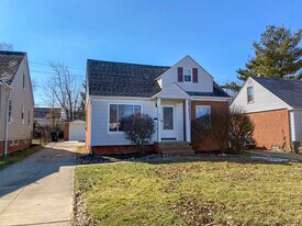 4172 Lambert Rd in South Euclid, OH - Building Photo