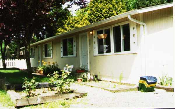 1006 Bluff St in Snohomish, WA - Foto de edificio