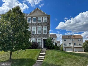 2707 Sunnyside Ln in Ellicott City, MD - Building Photo - Building Photo
