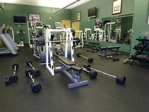 5536 Metrowest Blvd in Orlando, FL - Building Photo - Building Photo