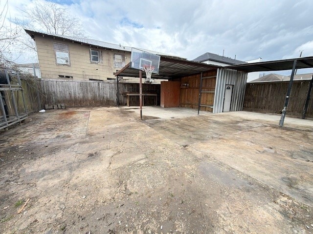 property at 1819 Carr St