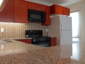 25514 Narbonne Ave in Lomita, CA - Building Photo - Building Photo