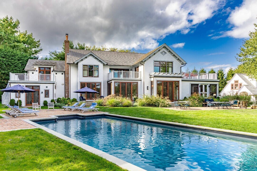 44 Little Noyac Path in Water Mill, NY - Building Photo