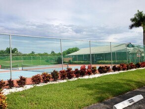 11 Crossings Cir, Unit F in Boynton Beach, FL - Building Photo - Building Photo