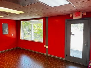 5346 Timuquana Rd-Unit -1 in Jacksonville, FL - Building Photo - Building Photo