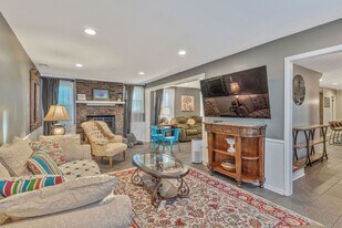 808 Roseview Dr in Nashville, TN - Building Photo