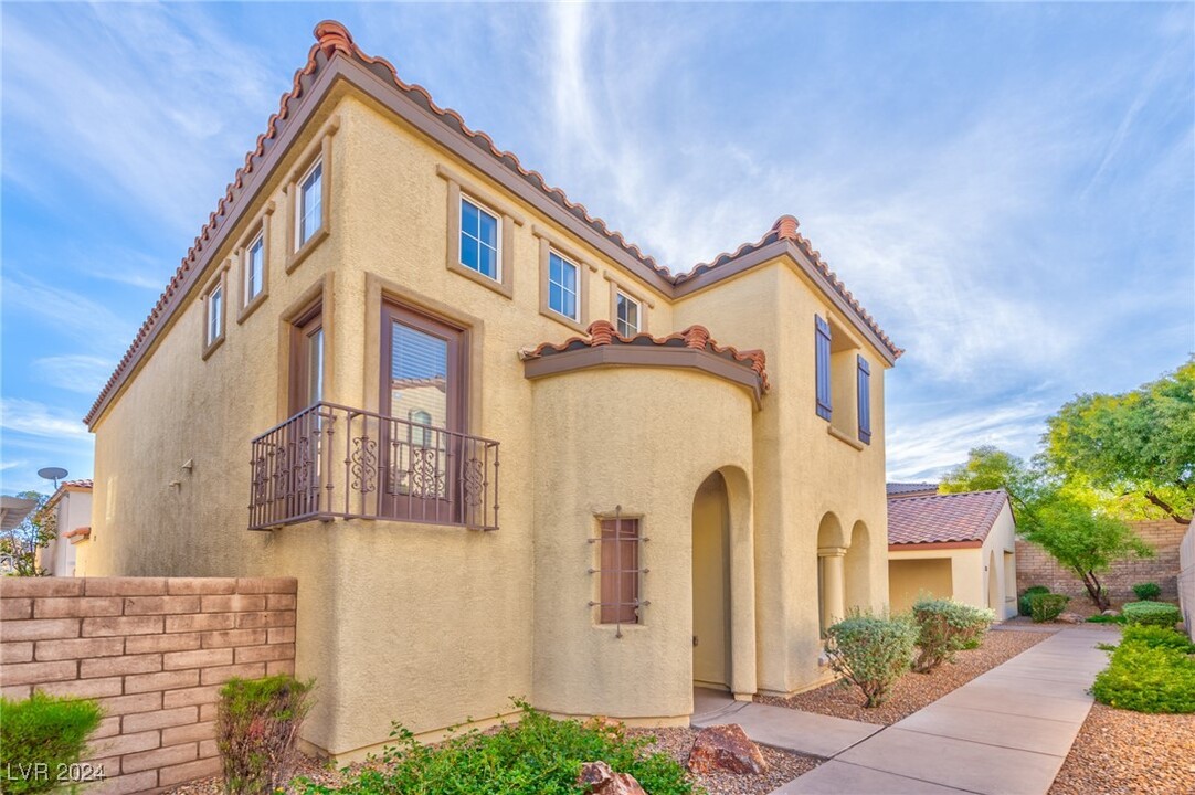 12076 Cardinal Climber Ct in Las Vegas, NV - Building Photo