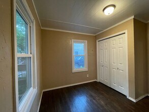 626 S Forest Ave in Springfield, MO - Building Photo - Building Photo