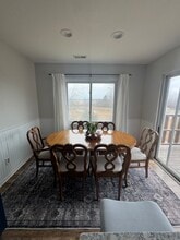 906 Thornwood Dr in St. Charles, IL - Building Photo - Building Photo