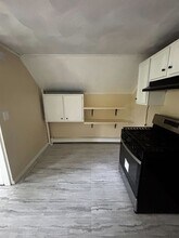 37 Hotchkiss St in New Haven, CT - Building Photo - Building Photo