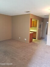 302 Spg Gdn Ave S in DeLand, FL - Building Photo - Building Photo
