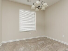 8078 Baron Dr in Olive Branch, MS - Building Photo - Building Photo