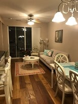 1310 Kenilworth Ave, Unit 520 in Charlotte, NC - Building Photo