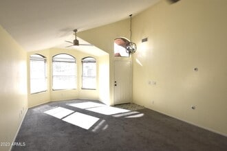 10230 W Country Club Trail in Peoria, AZ - Building Photo - Building Photo