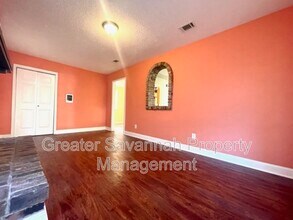 320 Chatham Villa Dr in Savannah, GA - Building Photo - Building Photo