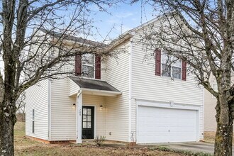 708 Peach Orchard Dr in Browns Summit, NC - Building Photo - Building Photo