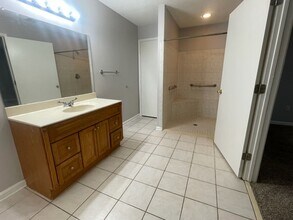 8067 Jamesbrook Dr in Southaven, MS - Building Photo - Building Photo