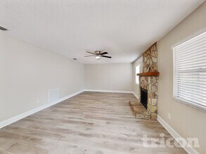 1259 Waterbury Loop in Lutz, FL - Building Photo - Building Photo