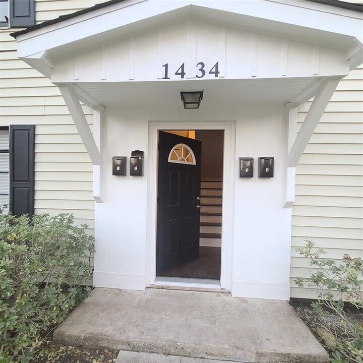 1434 Lawson St-Unit -1 in Houston, TX - Building Photo