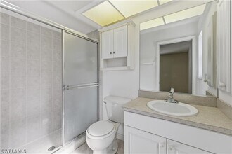 826 SE 5th Ct in Cape Coral, FL - Building Photo - Building Photo