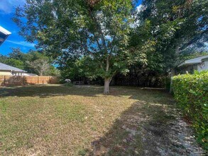 1315 Dexter Ave in Pensacola, FL - Building Photo - Building Photo