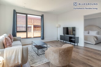 1288 Howard St in San Francisco, CA - Foto de edificio - Building Photo