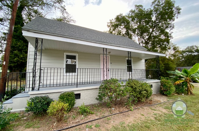 16 Smith St