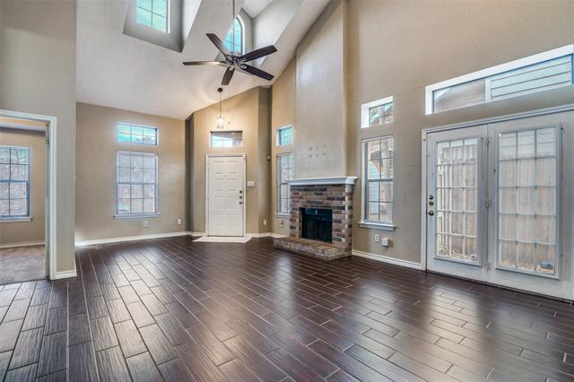 4803 Clover Haven St in Dallas, TX - Building Photo