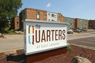 The Quarters East Lansing in East Lansing, MI - Foto de edificio - Building Photo