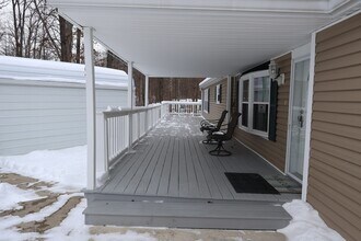 922 Moss Oak Ct in North Vernon, IN - Building Photo - Building Photo