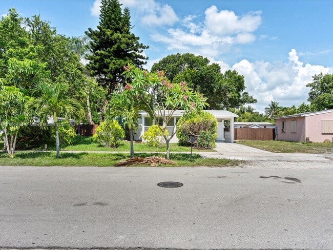 113 SW 22nd Ave in Fort Lauderdale, FL - Building Photo - Building Photo