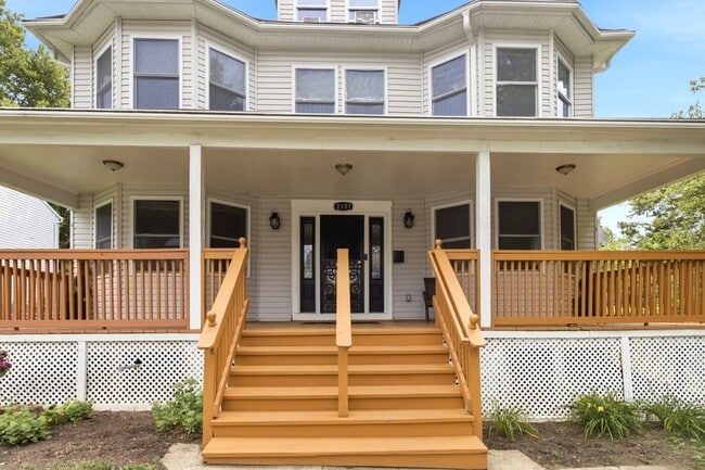 property at 2101 Allendale Rd