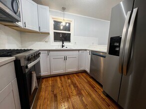 35 Davis St in Tyngsboro, MA - Building Photo - Building Photo