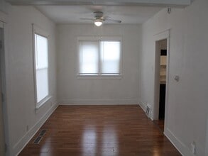 862 Lavette Ave in Benton Harbor, MI - Foto de edificio - Building Photo