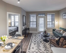 810 E 9th St in Austin, TX - Building Photo