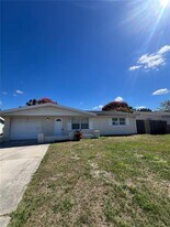 10920 Jason Rd in Port Richey, FL - Building Photo