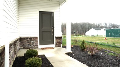 3443 Alder Ave in Uniontown, OH - Building Photo - Building Photo