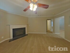 5950 el Segundo Way, Unit M111 in Atlanta, GA - Building Photo - Building Photo