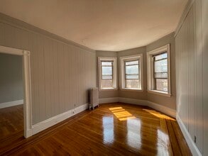 11 Park St, Unit 6A in Brookline, MA - Building Photo - Building Photo