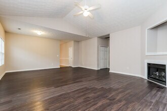 240 Cranesbill Way in Locust Grove, GA - Building Photo - Building Photo