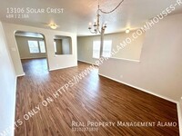 13106 Solar Crest in San Antonio, TX - Building Photo - Building Photo