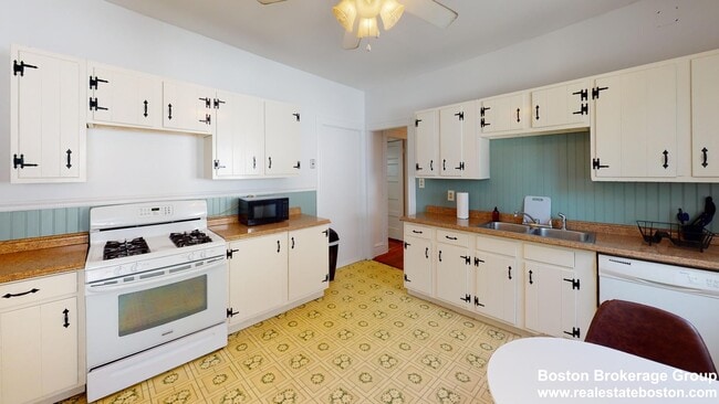 property at 30 Roseclair St