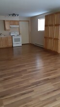 1062 Terrace Drive, Unit 1062 terrace in Onalaska, WI - Building Photo - Building Photo