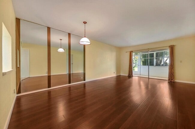 1 US-1, Unit 102 in Delray Beach, FL - Building Photo - Building Photo