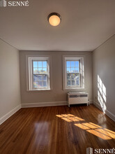 357 Harvard St, Unit 353-42 in Cambridge, MA - Building Photo - Building Photo