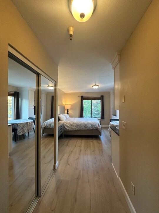1914 Prospector Ave in Park City, UT - Building Photo
