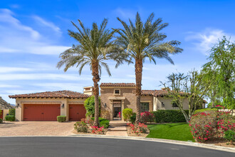 31 Hillcrest Dr in Rancho Mirage, CA - Building Photo - Building Photo