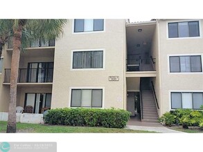 9250 W Atlantic Blvd in Coral Springs, FL - Building Photo - Building Photo