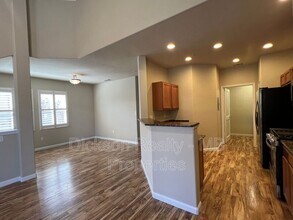 17000 Wedge Pkwy in Reno, NV - Building Photo - Building Photo
